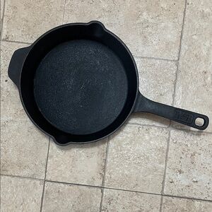 Black Cast Iron Skillet